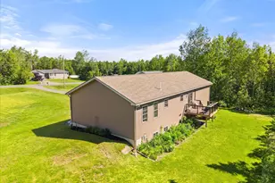 13 Carriage Ln, Hermon, ME 04401 - Photo 36