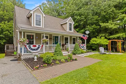 7 Chase Street, Standish, ME 04084 - Photo 2