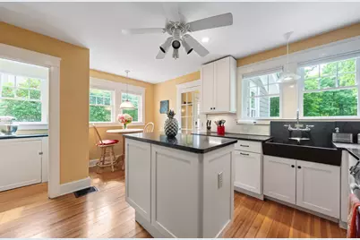 140 Talbot Avenue, Rockland, ME 04841 - Photo 14