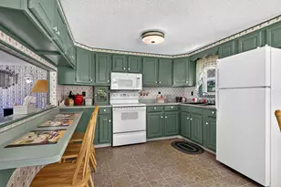 37 Keith St, Chelsea, ME 04330 - Photo 4