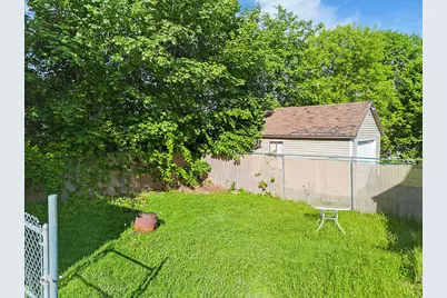71 Warren Avenue, Lewiston, ME 04240 - Photo 32