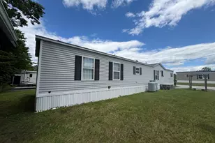 1 Stevens Dr, Lisbon, ME 04252 - Photo 2