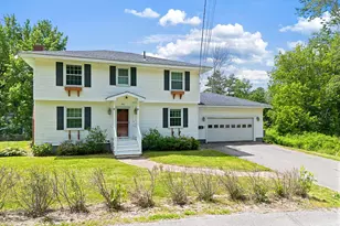 56 Eustis Pkwy, Waterville, ME 04901 - Photo 2