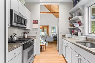 99 Huckleberry Point Dr, Deer Isle, ME 04627 - Photo 18
