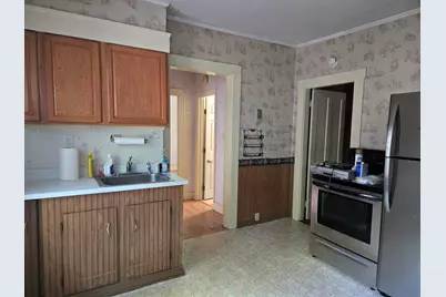 36 Cottage Street, Bangor, ME 04401 - Photo 4