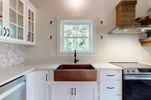 9 Evergreen Ln, Richmond, ME 04357 - Photo 8