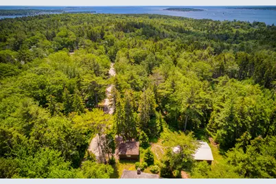 87 Crest Avenue, Boothbay Harbor, ME 04538 - Photo 18