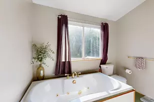 1152 Manchester Rd, Belgrade, ME 04917 - Photo 38