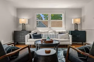 27 Government St, Kittery, ME 03904 - Photo 8
