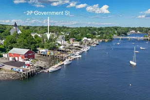 27 Government St, Kittery, ME 03904 - Photo 2
