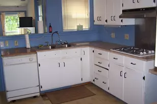 83 Elmwood Rd, Auburn, ME 04210 - Photo 8