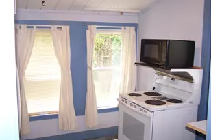 83 Elmwood Rd, Auburn, ME 04210 - Photo 10