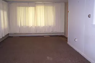 83 Elmwood Rd, Auburn, ME 04210 - Photo 12