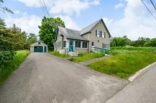 66 Allen St, Rangeley, ME 04970 - Photo 2