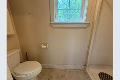198 Taylor Street, Lincoln, ME 04457 - Photo 14