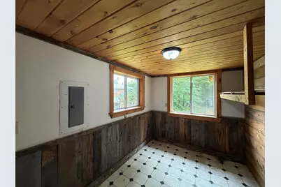 198 Taylor Street, Lincoln, ME 04457 - Photo 28