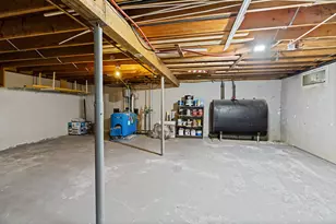23 W Hill Rd, Gardiner, ME 04345 - Photo 28