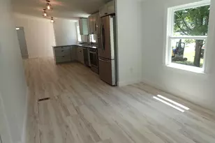 27 Blackberry Hill Rd, Berwick, ME 03901 - Photo 2