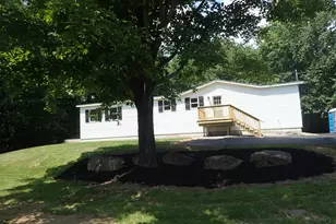27 Blackberry Hill Rd, Berwick, ME 03901 - Photo 1