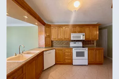 504 Albert Street, Madawaska, ME 04756 - Photo 16