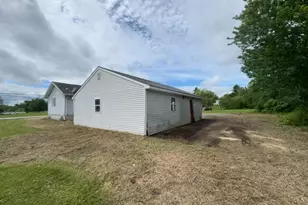 324 Stinson St, Pittsfield, ME 04967 - Photo 20