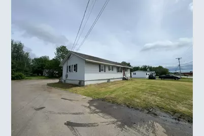 324 Stinson Street, Pittsfield, ME 04967 - Photo 2
