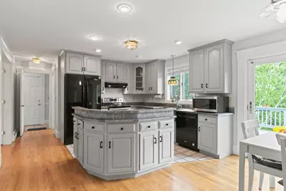 320 Falmouth Road, Falmouth, ME 04105 - Photo 8