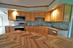 269 Bangor St, Houlton, ME 04730 - Photo 30