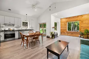 13 Shore Rd, Fayette, ME 04349 - Photo 18