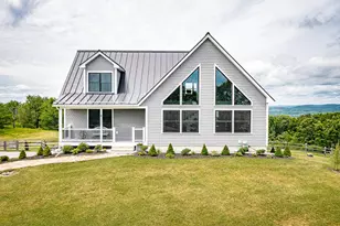 6 Clayton Ln, Rockland, ME 04841 - Photo 1