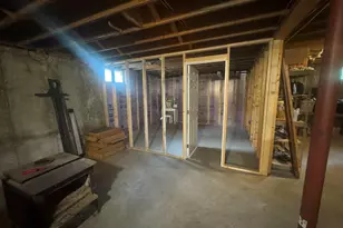 1058 Pleasant St, Blue Hill, ME 04614 - Photo 32