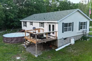 1058 Pleasant St, Blue Hill, ME 04614 - Photo 4