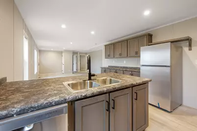 17 Spring Street, Newport, ME 04953 - Photo 14