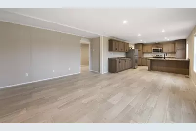 17 Spring Street, Newport, ME 04953 - Photo 18