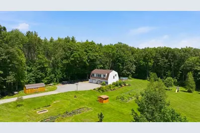 621 W Auburn Road, Auburn, ME 04210 - Photo 1