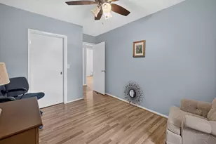 136 Grove St, Lewiston, ME 04240 - Photo 22