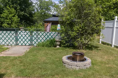 136 Grove Street, Lewiston, ME 04240 - Photo 30