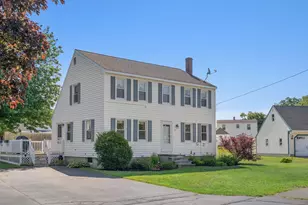 38 Greenfield Ln, Biddeford, ME 04005 - Photo 2
