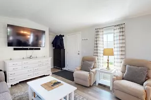 9 Anita St, Sabattus, ME 04280 - Photo 6
