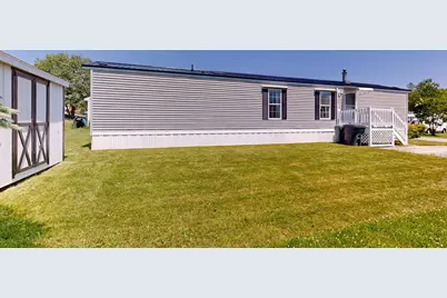 9 Anita Street, Sabattus, ME 04280 - Photo 2