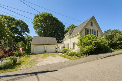 84 Grace Street, Rockland, ME 04841 - Photo 2