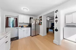 84 Grace St, Rockland, ME 04841 - Photo 18