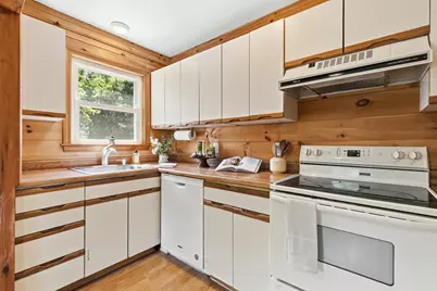 132 Austin Street, Westbrook, ME 04092 - Photo 8