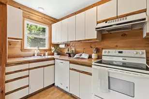 132 Austin St, Westbrook, ME 04092 - Photo 8