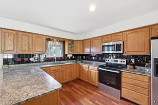 72 Cobble Hill Rd, Paris, ME 04281 - Photo 10