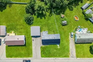 6 Skyview Dr, Presque Isle, ME 04769 - Photo 2