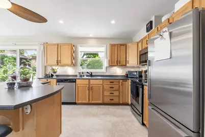 87 Sawyer Street, South Portland, ME 04106 - Photo 6
