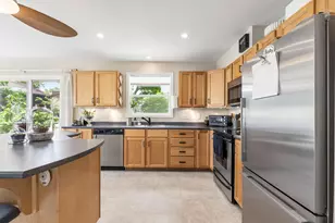 87 Sawyer St, South Portland, ME 04106 - Photo 6