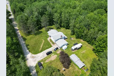 32 Kelley Avenue, Lincoln, ME 04457 - Photo 2