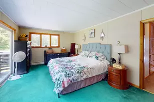 32 Kelley Ave, Lincoln, ME 04457 - Photo 14